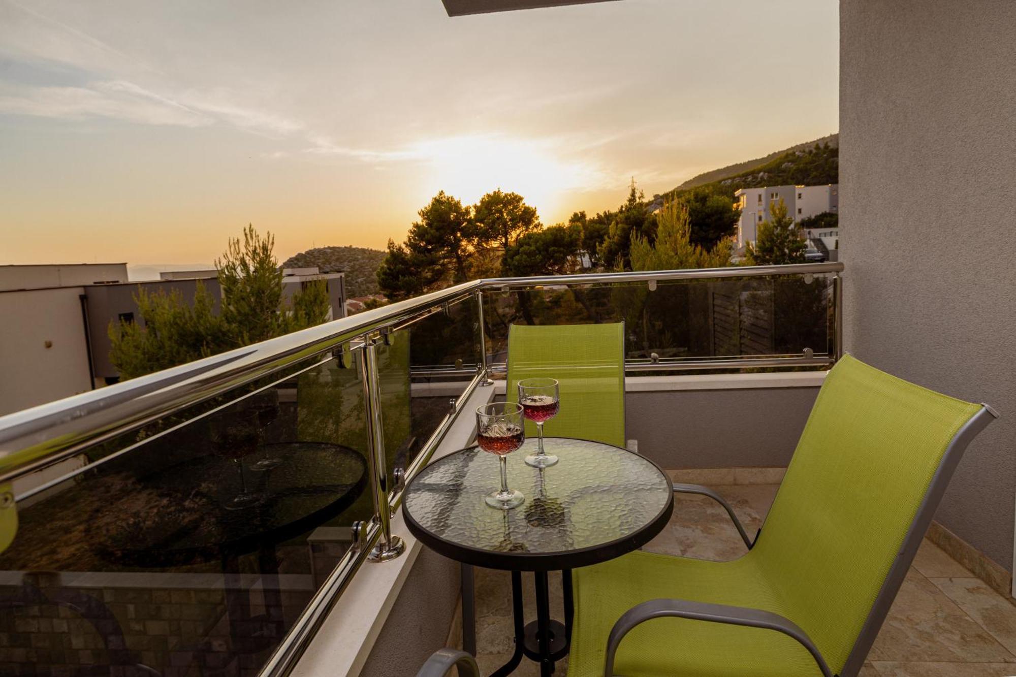 Villa Em Makarska Rum bild