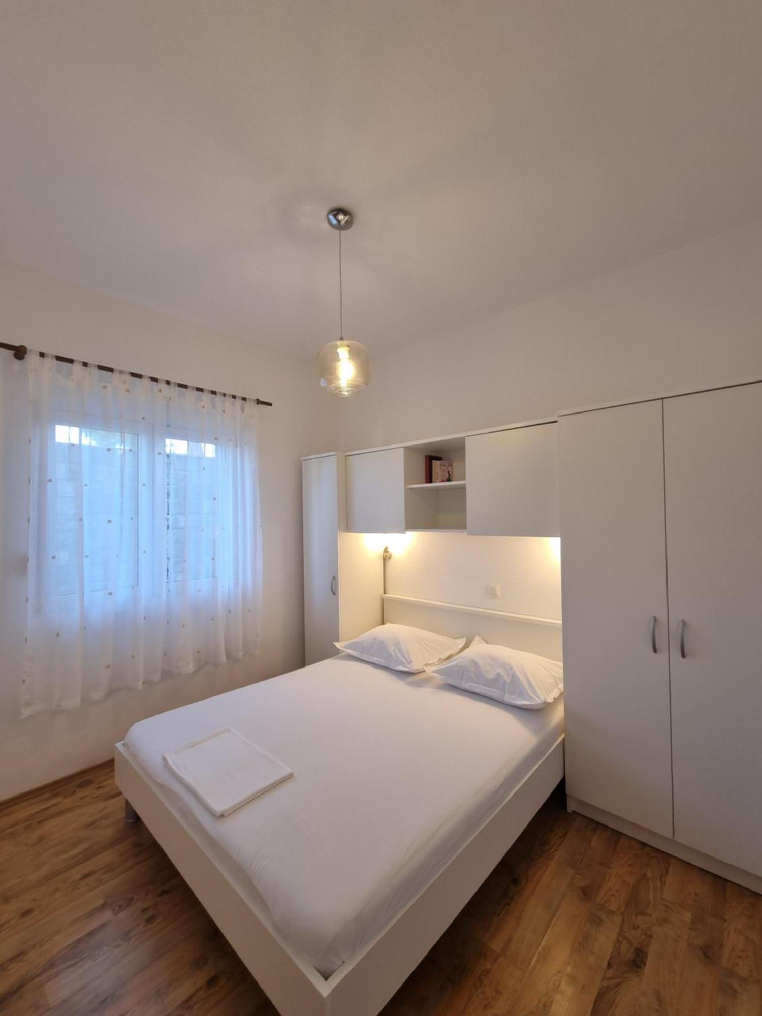 Villa Em Makarska Exteriör bild