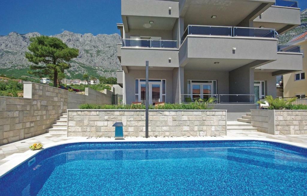 Villa Em Makarska Exteriör bild
