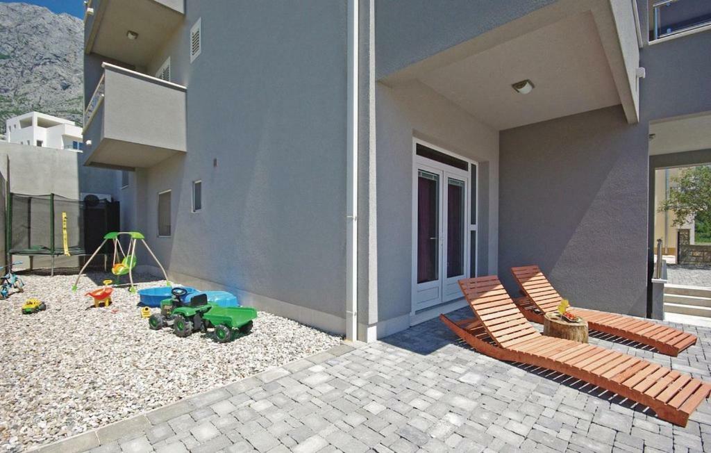 Villa Em Makarska Exteriör bild